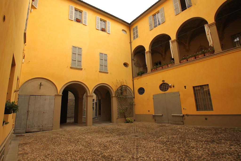 Hotel Luigi In Palazzo Bianchi Parma Exterior foto